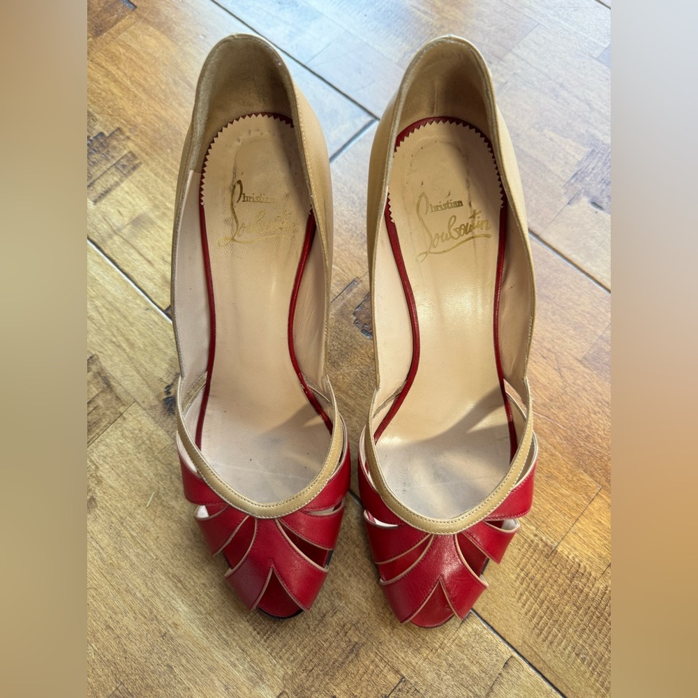 Christian Louboutin Red and Tan Women's Heels - Picture 3 of 9
